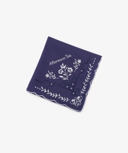 フラワー刺繍ハンカチ